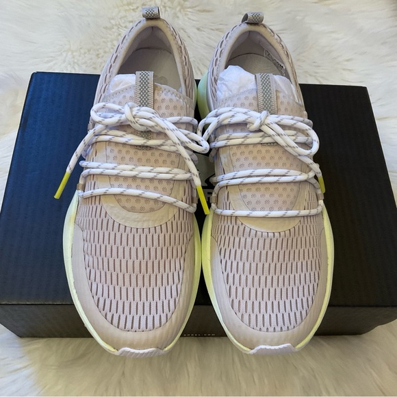 Sorel Kinetic Impact Lace Up Sneakers - Size 8 - New in Box - Picture 2 of 12